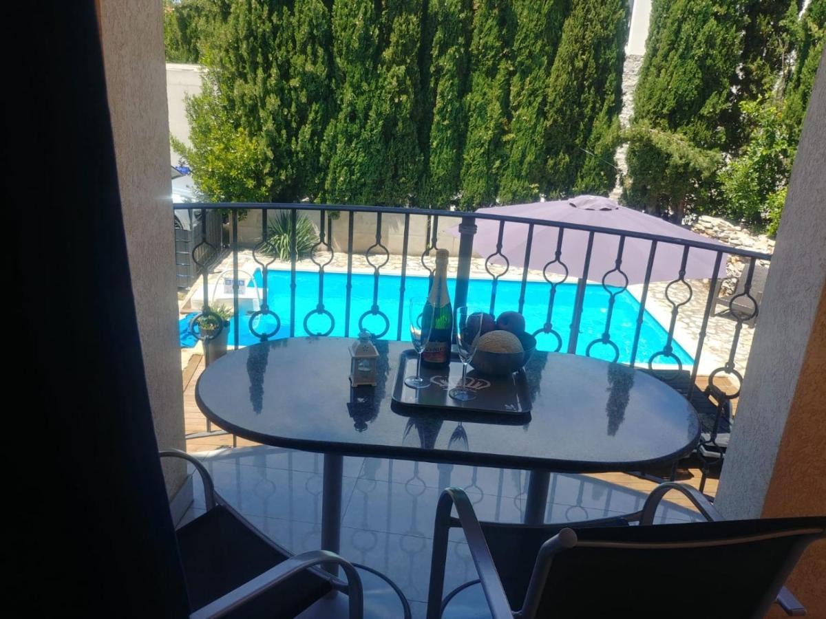Ferienwohnung Lana Apartman Medulin Exterior foto